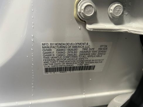 Used 2025 Acura MDX A-Spec image 35