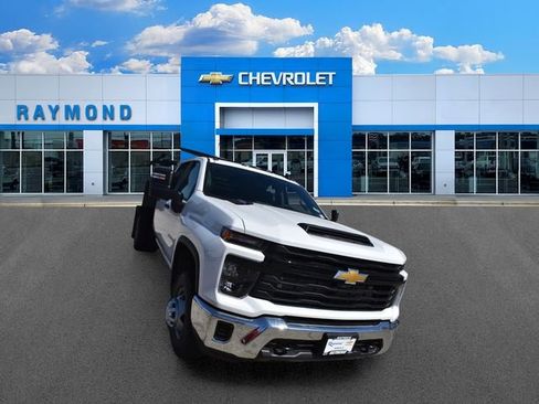 New 2026 Chevrolet Silverado 3500 W/T w/ WT Convenience Package AWD/4WD image 10