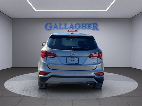 Used 2018 Hyundai Santa Fe Sport image 6