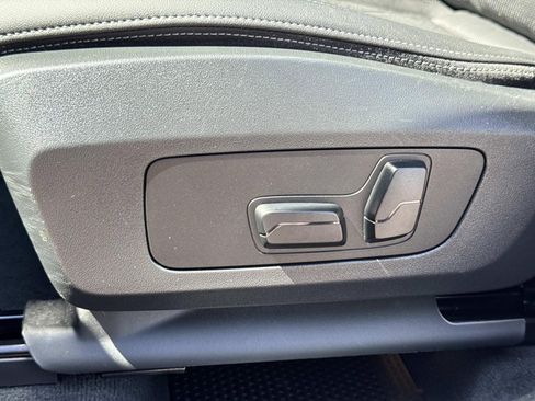 Certified 2025 BMW X1 xDrive28i w/ Technology Package AWD/4WD image 19