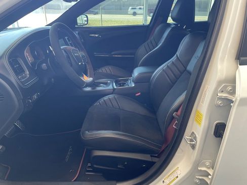 Used 2022 Dodge Charger SRT Hellcat image 14
