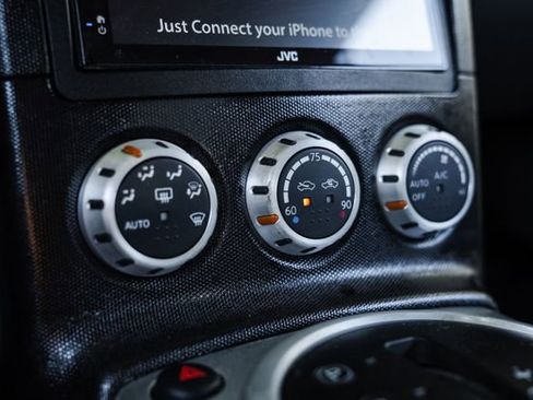 Used 2006 Nissan 350Z Touring w/ (N93) Cargo Convenience Pkg image 16