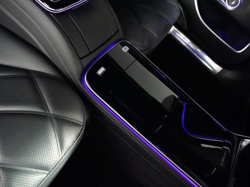 Used 2022 Mercedes-Benz Maybach S 580 4MATIC image 38