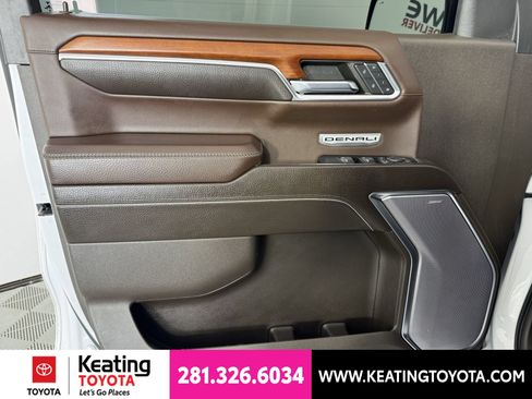 Used 2023 GMC Sierra 1500 Denali w/ Technology Package RWD image 11