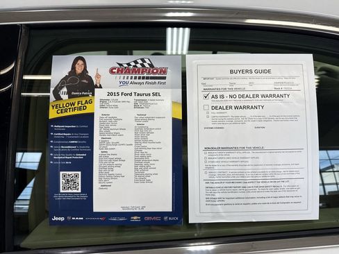 Used 2015 Ford Taurus SEL FWD image 44