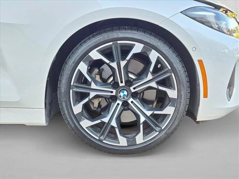 Used 2025 BMW 430i Coupe w/ Premium Package RWD image 21