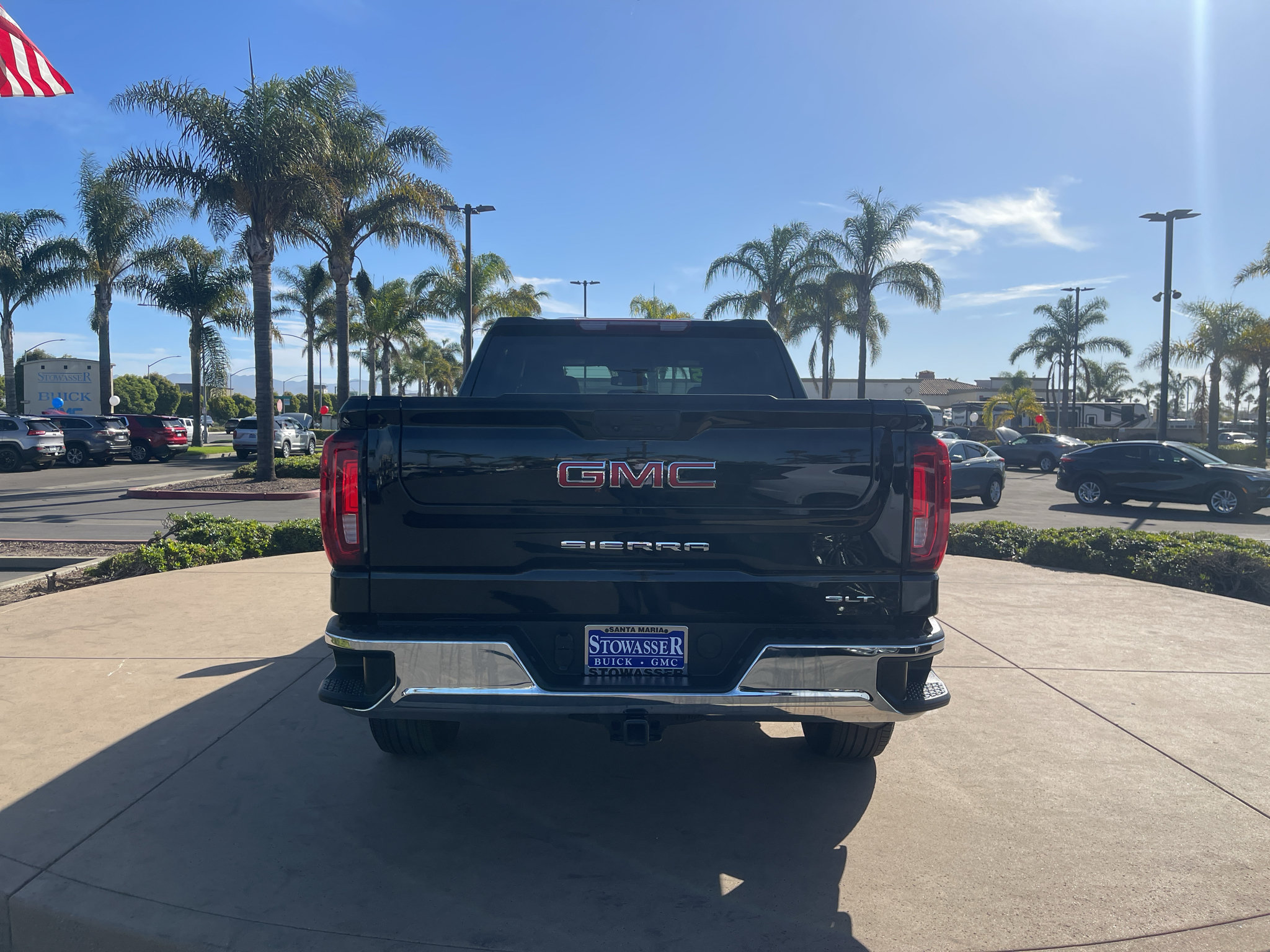 Used 2025 GMC Sierra 1500 SLT AWD/4WD image 18