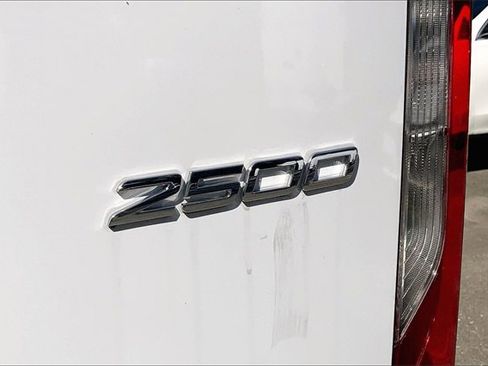 Used 2024 Mercedes-Benz Sprinter 2500 image 8