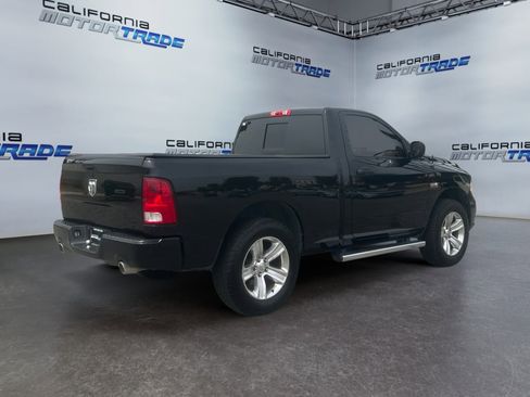 Used 2020 RAM 1500 Express w/ Express Value Package RWD image 5