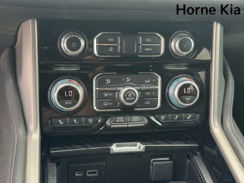 Used 2022 GMC Yukon XL Denali w/ Max Trailering Package AWD/4WD image 25