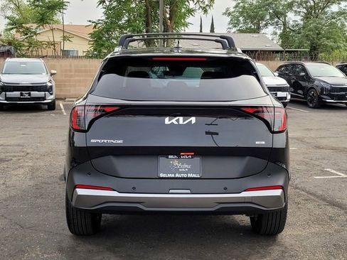 New 2026 Kia Sportage EX image 5