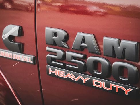 Used 2018 RAM 2500 Lone Star w/ Sport Appearance Group image 5