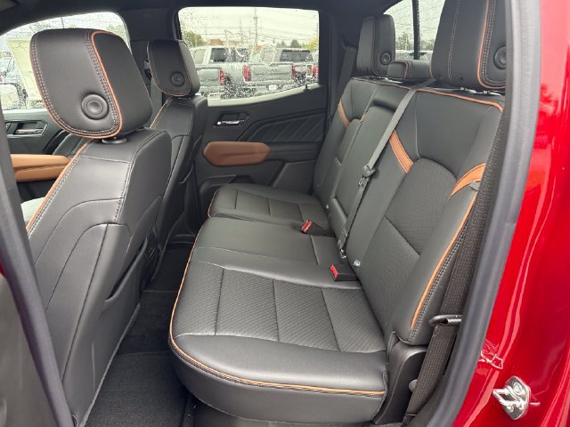 New 2026 GMC Canyon AT4 w/ AT4 Premium Package AWD/4WD image 14