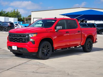 New 2026 Chevrolet Silverado 1500 Custom w/ Turbomax Blackout Package