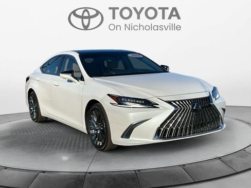 Used 2025 Lexus ES 350 Ultra Luxury image 7