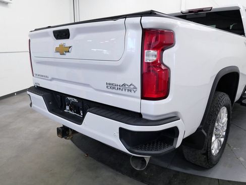 Used 2023 Chevrolet Silverado 3500 High Country w/ Z71 Off-Road Package AWD/4WD image 38