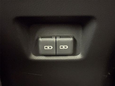 Certified 2023 Toyota RAV4 XLE w/ Convenience Package image 35