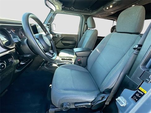 Used 2024 Jeep Wrangler Sport image 19