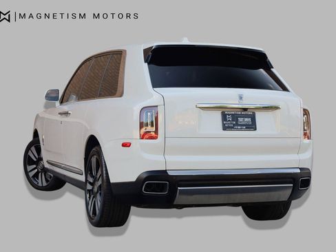 Used 2019 Rolls-Royce Cullinan AWD/4WD image 10