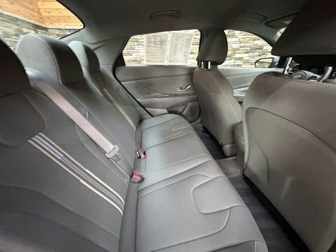 Certified 2023 Hyundai Elantra SEL w/ Convenience Package image 30