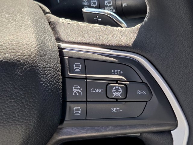 New 2027 Jeep Grand Cherokee Limited AWD/4WD image 24