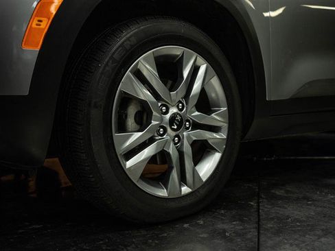 Used 2021 Kia Seltos S image 3