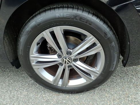 Used 2022 Volkswagen Jetta SE FWD image 6