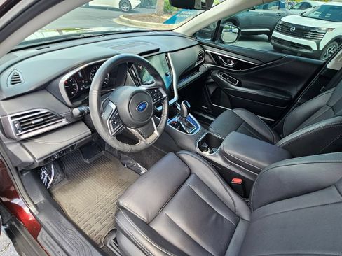 Used 2025 Subaru Outback Limited AWD/4WD image 18