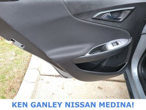 Used 2024 Chevrolet Malibu LT image 43