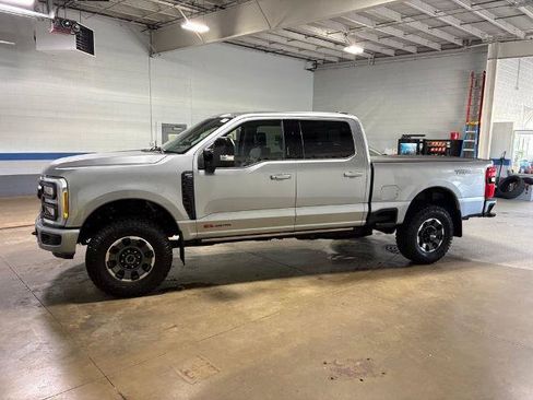 Certified 2024 Ford F350 Lariat w/ Lariat Ultimate Package AWD/4WD image 3