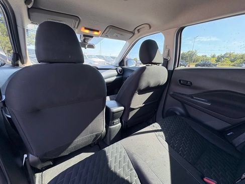 Used 2021 Nissan Kicks S FWD image 26