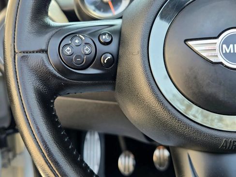 Used 2013 MINI Cooper Roadster S FWD image 32
