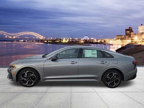 New 2026 Kia K5 GT-Line image 2