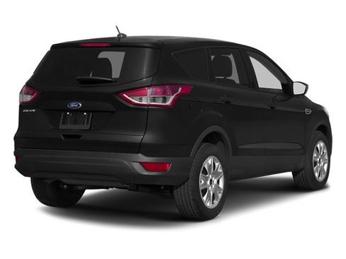 Used 2014 Ford Escape SE w/ SE Chrome Package image 2