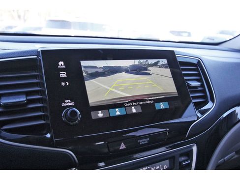 Used 2021 Honda Pilot Touring image 26