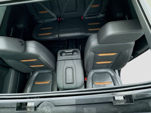 Used 2022 GMC Sierra 2500 AT4 w/ AT4 Premium Plus Package image 14