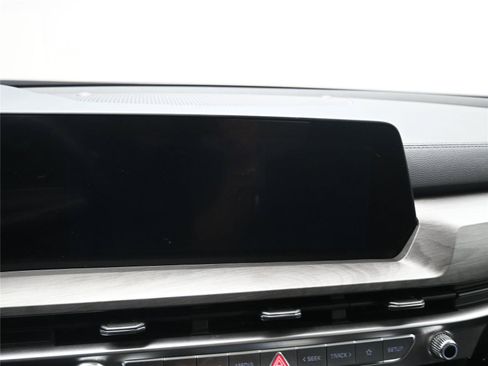 Used 2024 Kia Telluride EX X-Line image 13