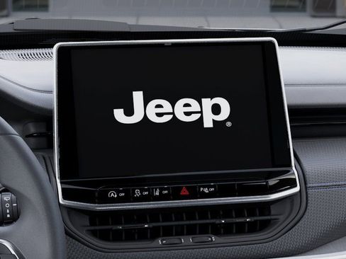New 2026 Jeep Compass Limited AWD/4WD image 18