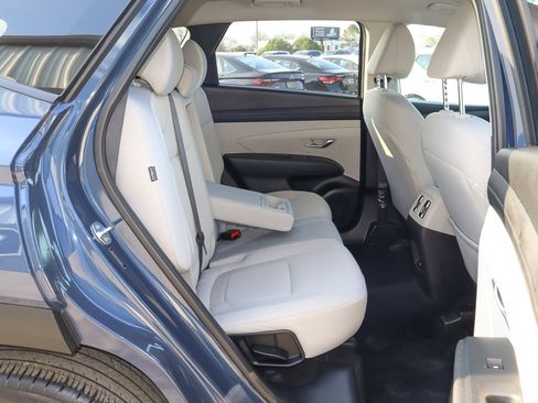 Used 2025 Hyundai Tucson SEL image 24