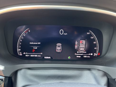 Certified 2026 Acura MDX SH-AWD w/ Technology Package image 18
