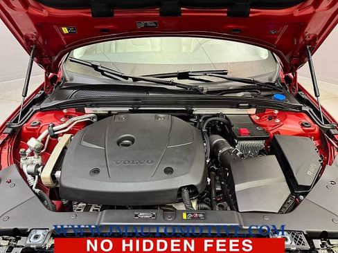 Used 2020 Volvo S60 T5 Momentum image 10