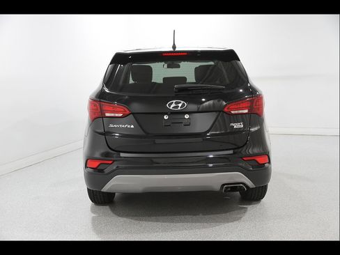 Used 2018 Hyundai Santa Fe Sport AWD/4WD image 18