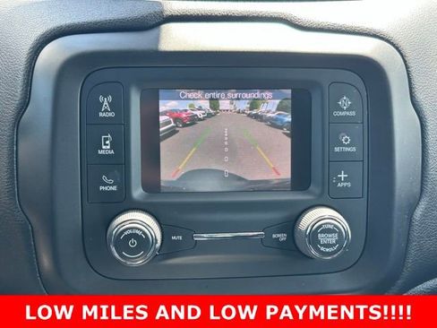 Used 2020 Jeep Renegade Sport w/ Sport Appearance Group AWD/4WD image 23