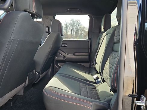 Certified 2024 Nissan Frontier PRO-4X w/ Off-Road Protection Package image 13