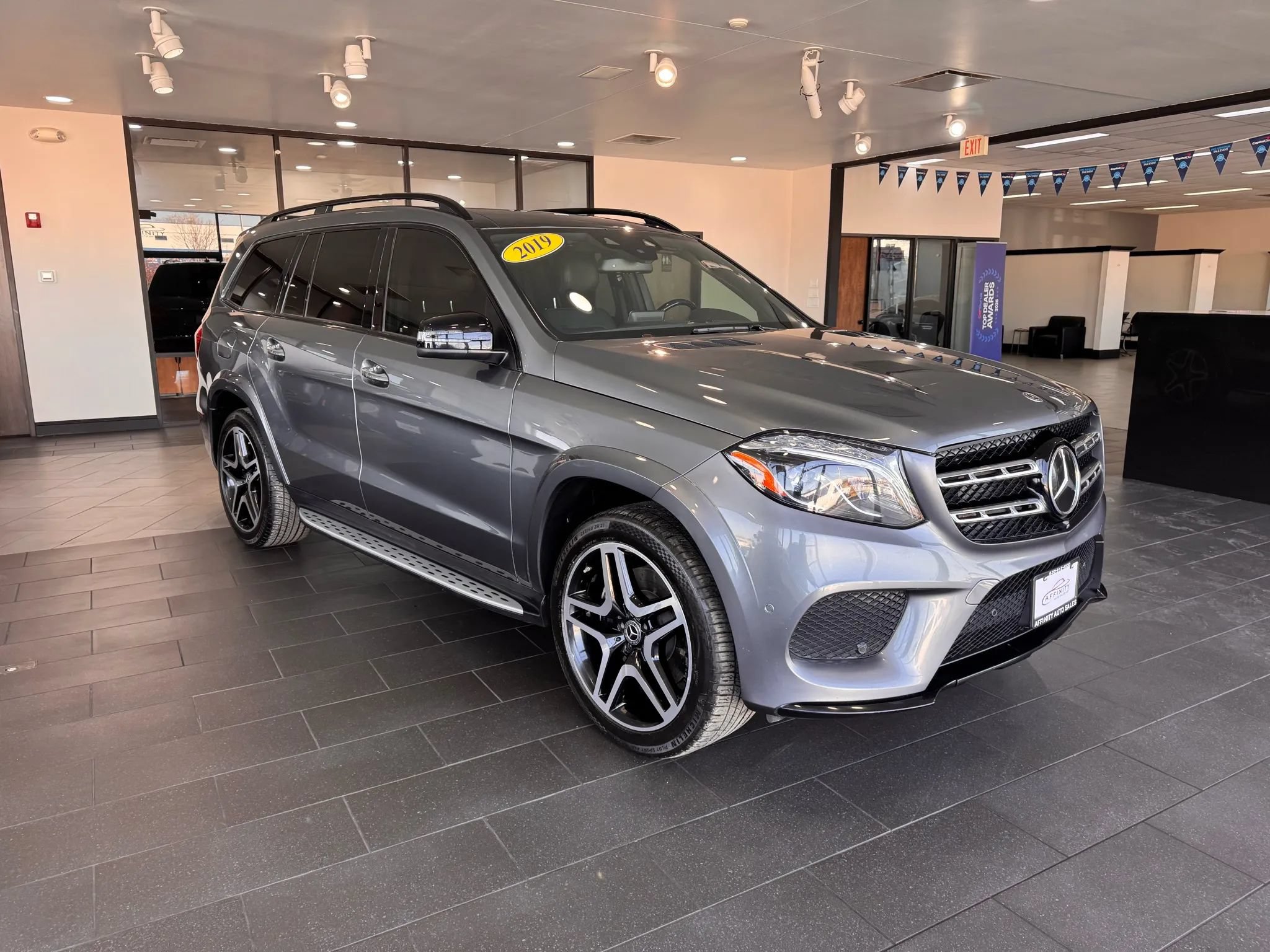 Used 2019 Mercedes-Benz GLS 550 4MATIC image 6