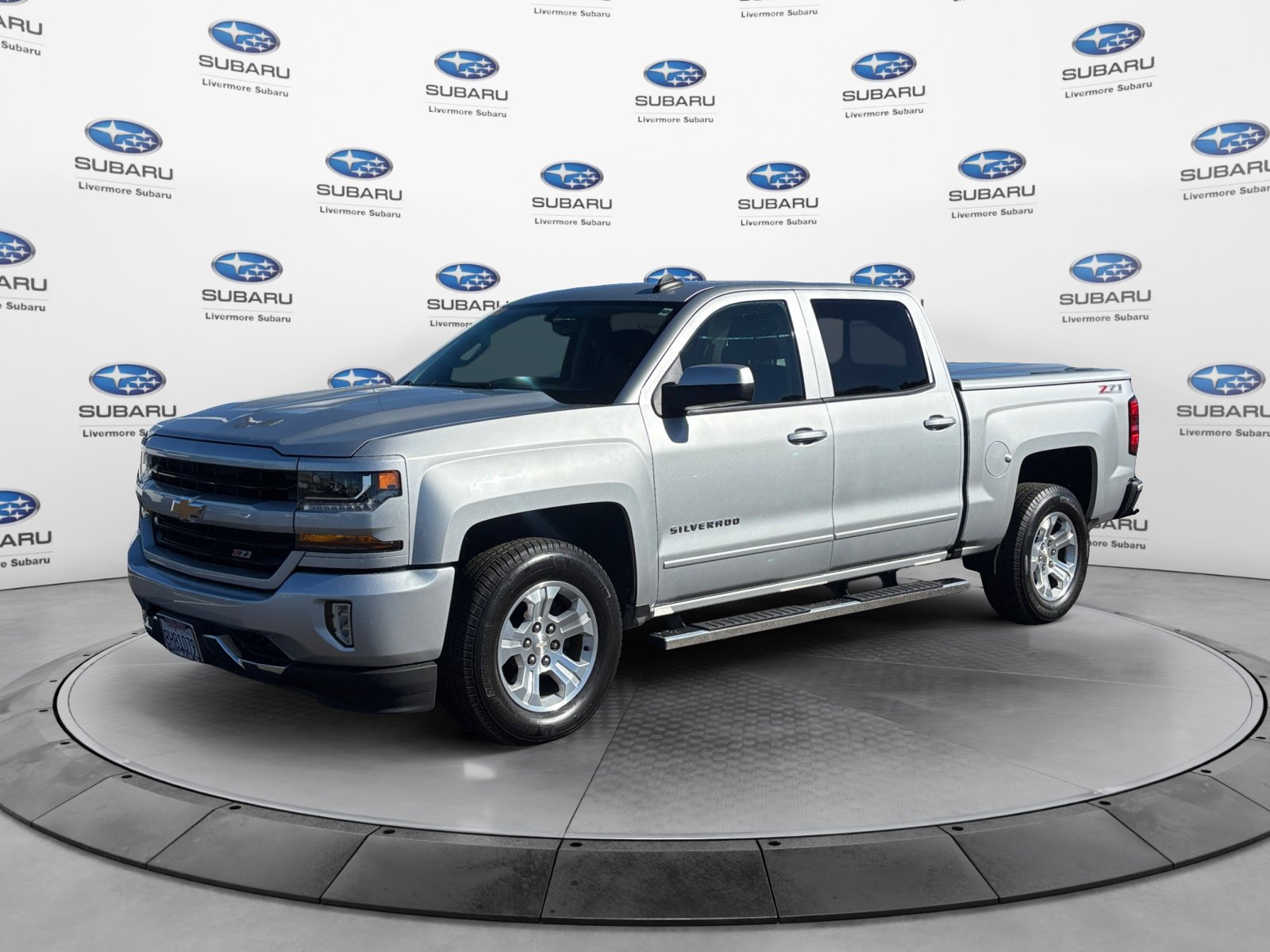 Used 2017 Chevrolet Silverado 1500 LT w/ All Star Edition AWD/4WD image 2