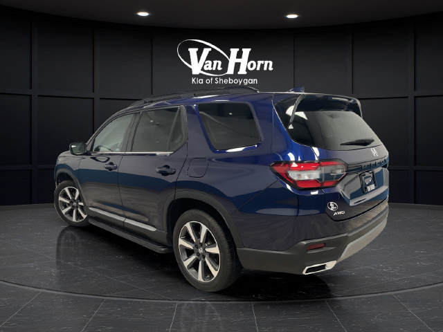 Used 2024 Honda Pilot Elite image 5
