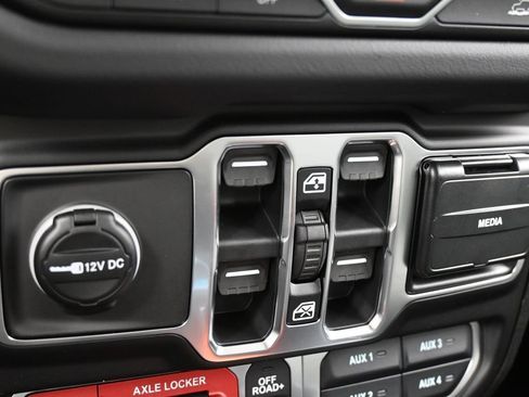 New 2026 Jeep Gladiator Mojave AWD/4WD image 21