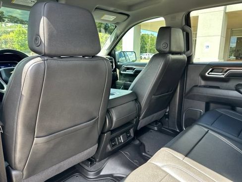 Used 2024 Chevrolet Silverado 1500 LT w/ Safety Package AWD/4WD image 29