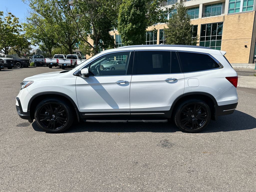 Used 2022 Honda Pilot Touring image 3